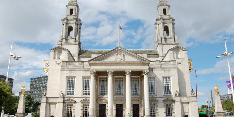 Full frontage of Leeds City Civic Hall