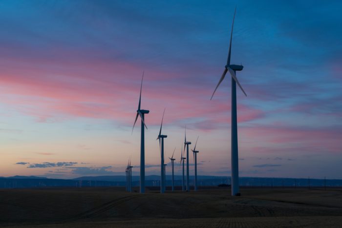 Hard and fast emissions cuts slow warming in the next twenty years